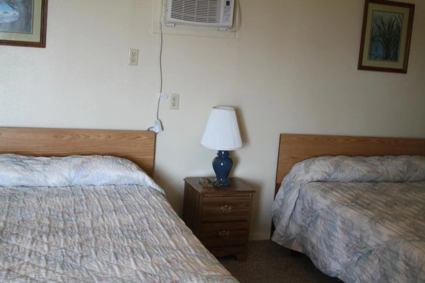 Badlands Hotel and Campground