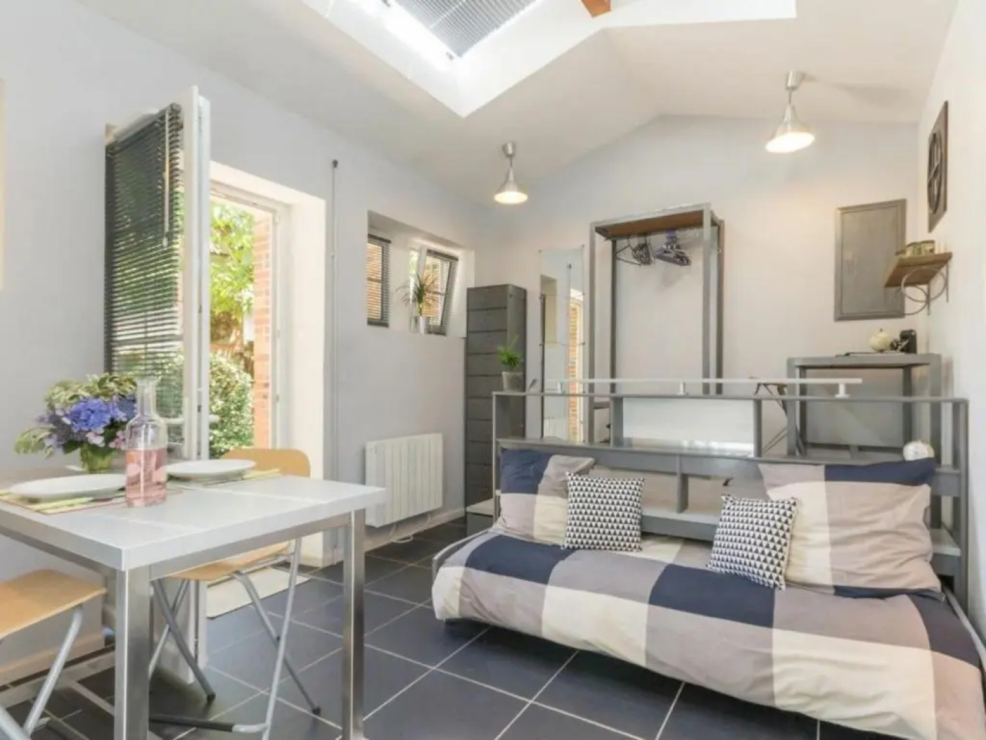 Gîte Saint-Sébastien-sur-Loire, 1 pièce, 2 personnes - FR-1-306-816