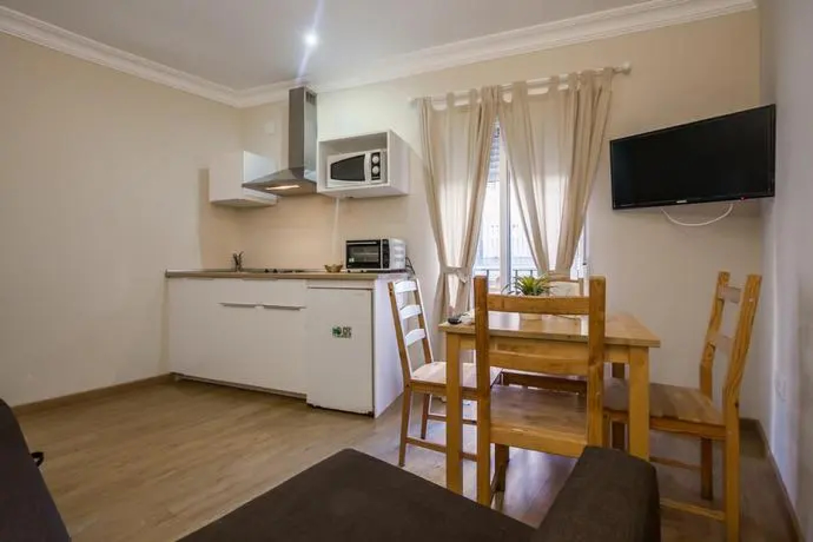 HOB Apartments