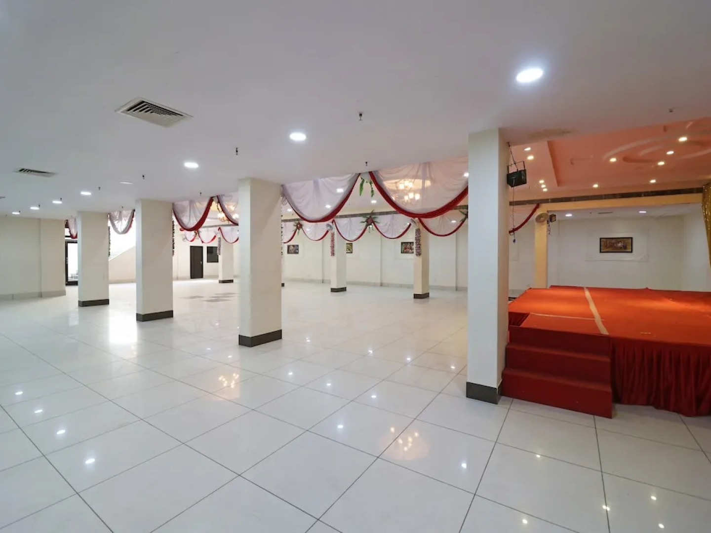 OYO 22962 Hotel Millennium