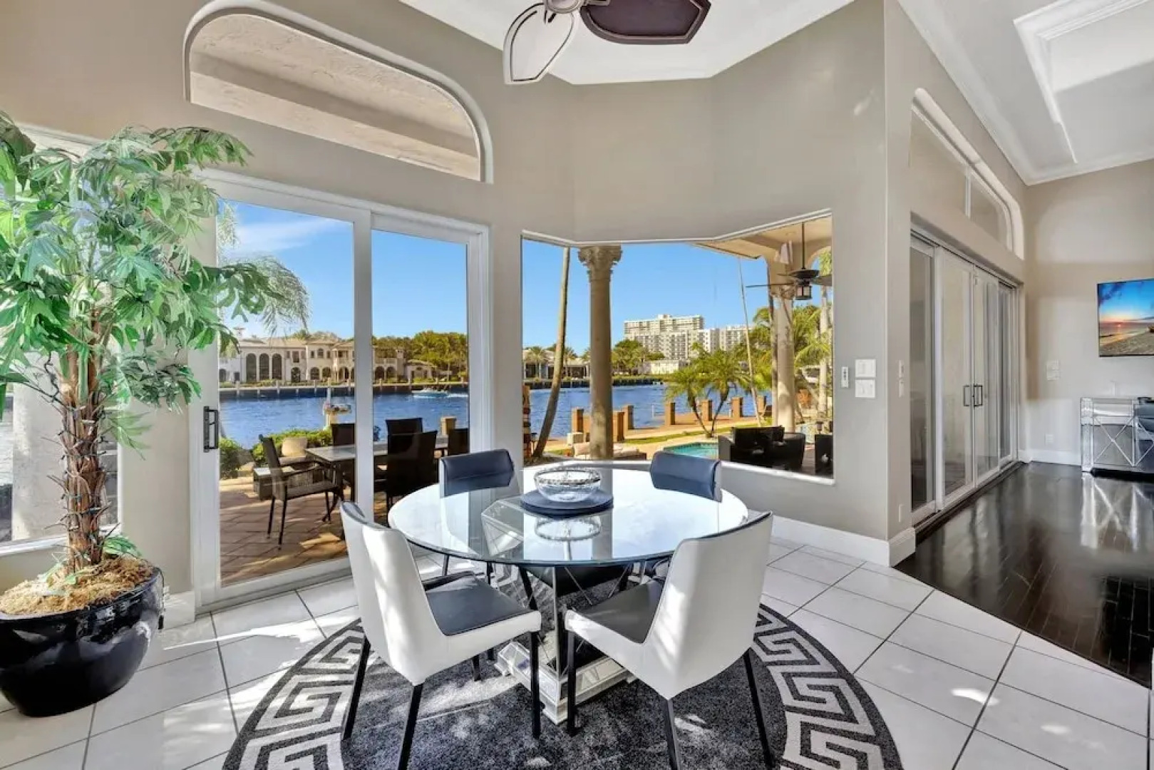 Serenity Villa in Pompano Beach