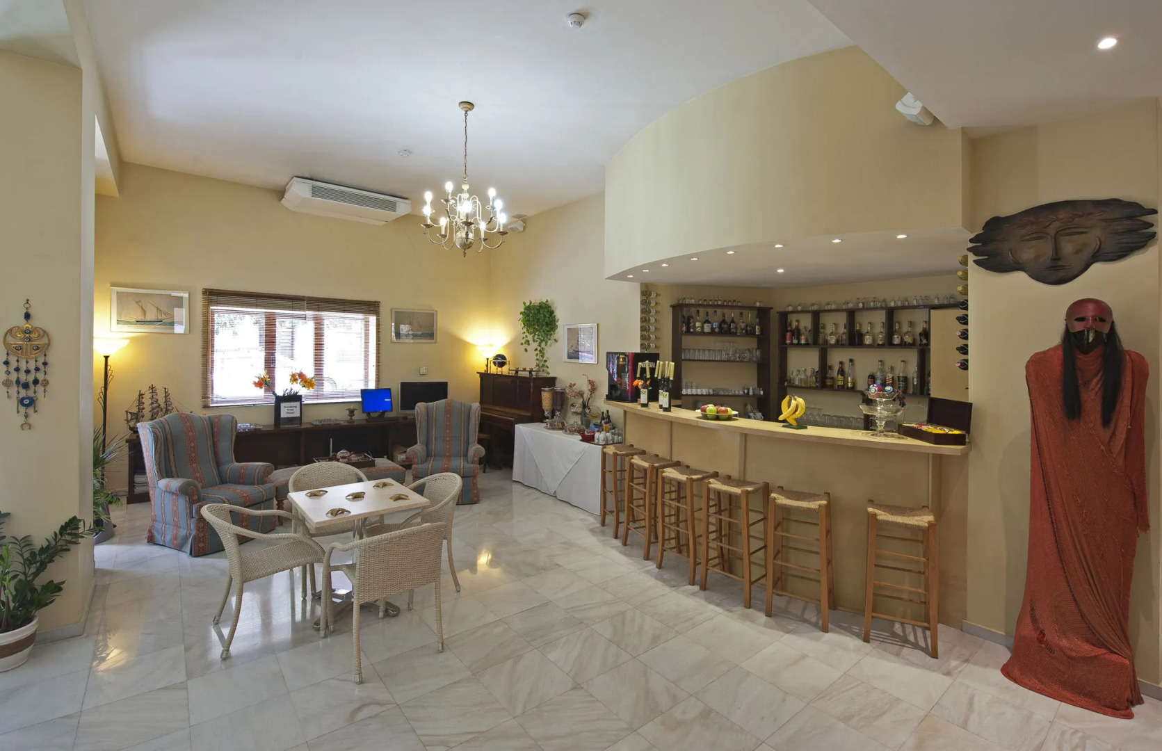 Efplias Hotel Apartments and Suites