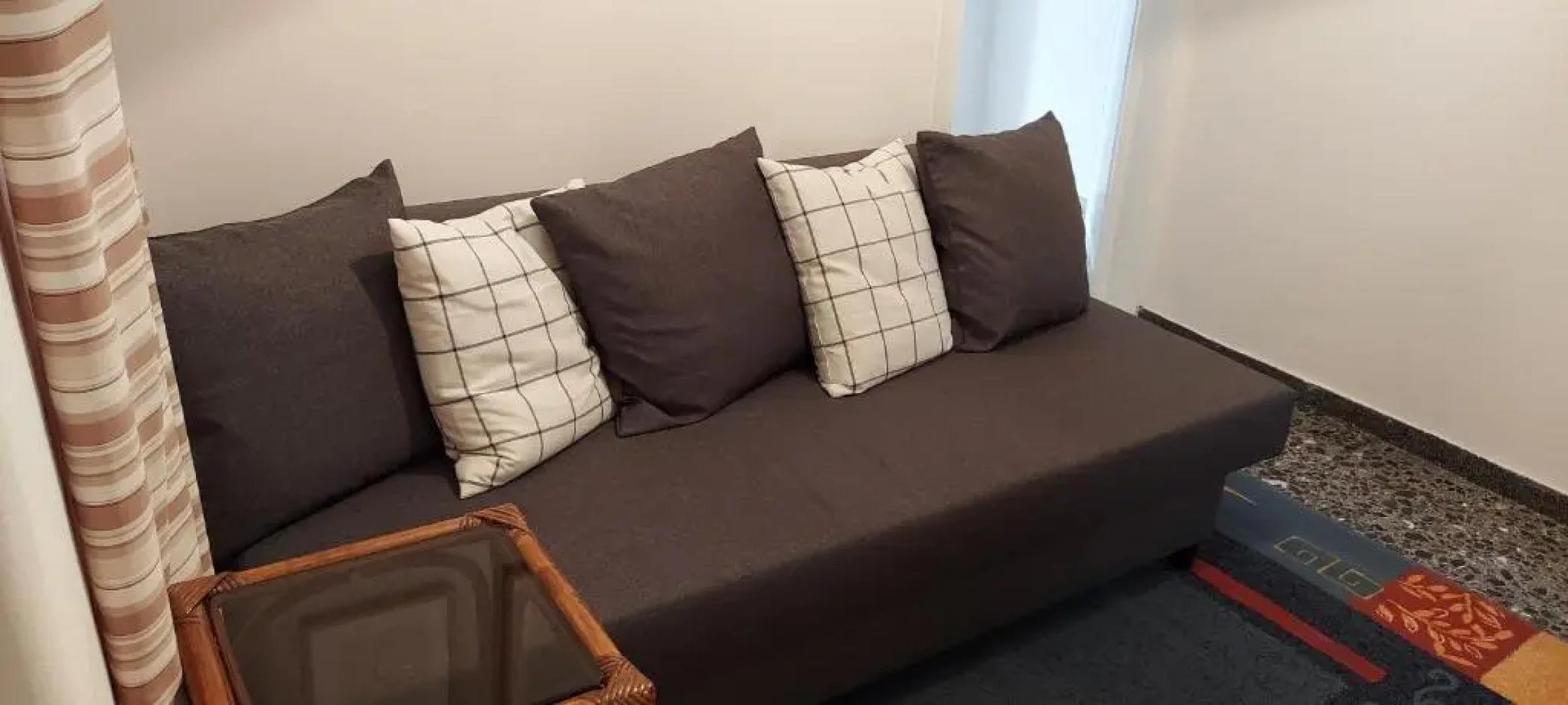 Airport Friendly House 4