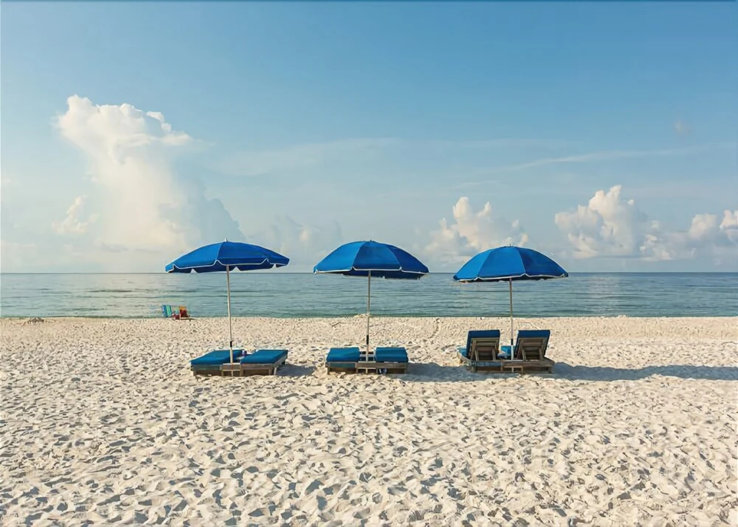 Seascape Penthouse #2309 - 3 Br condo by RedAwning