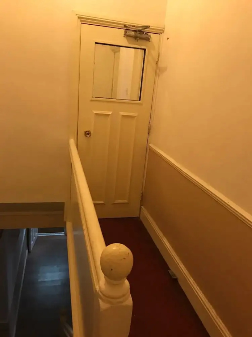 Junction 10 Budget Travel Accommodation