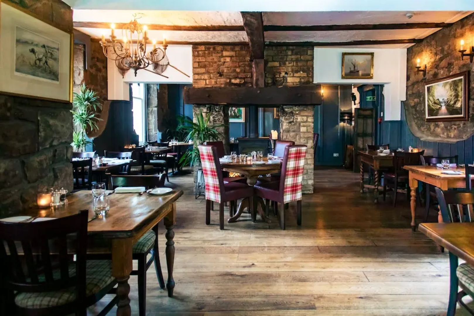 Coorie Inn Restaurant and Rooms
