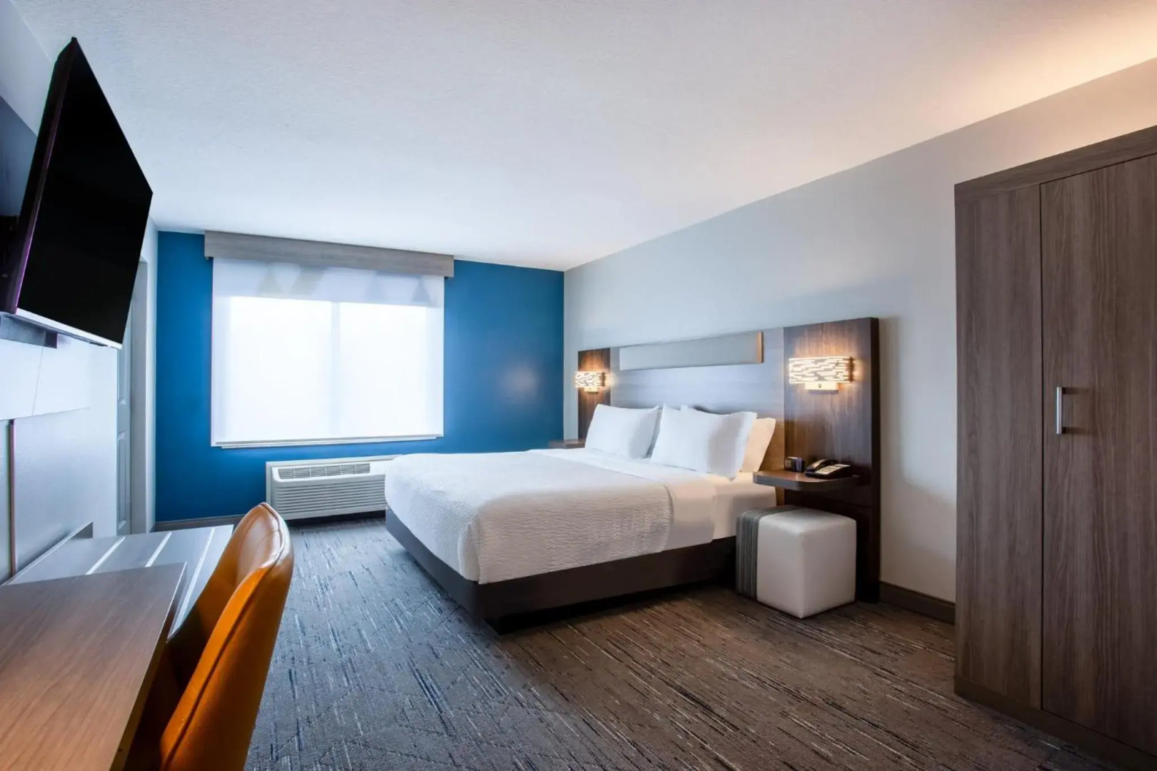 Holiday Inn Express & Suites Bradenton East-Lakewood Ranch by IHG