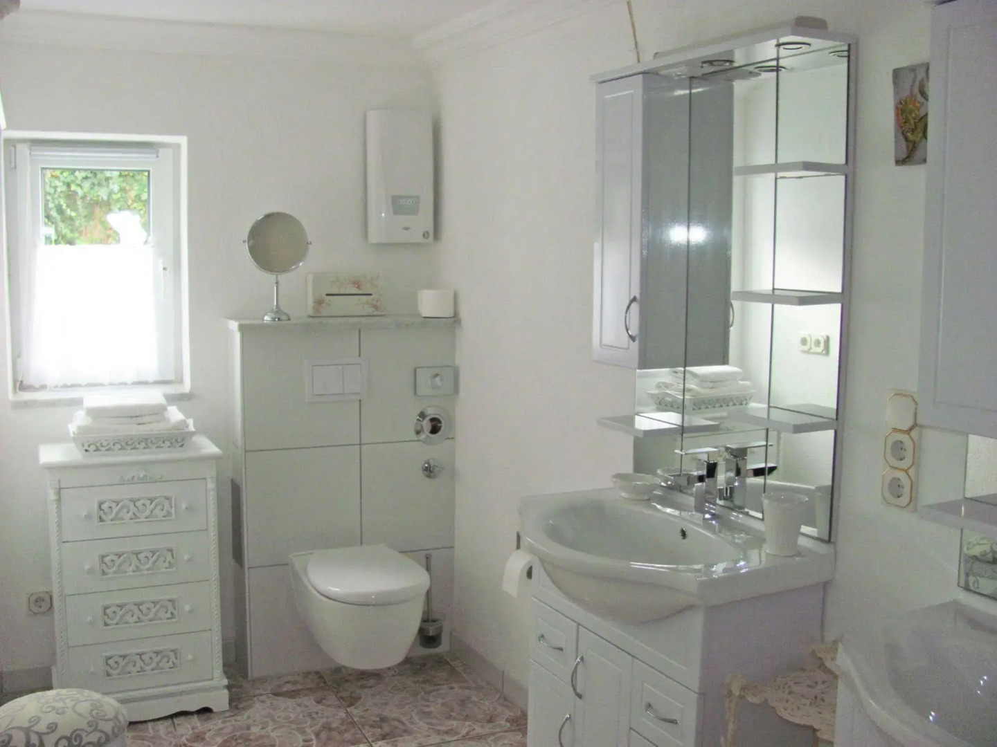 Apartment Storchenfärbe