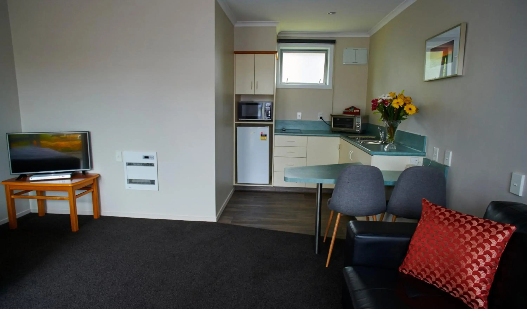 Aachen Place Motel