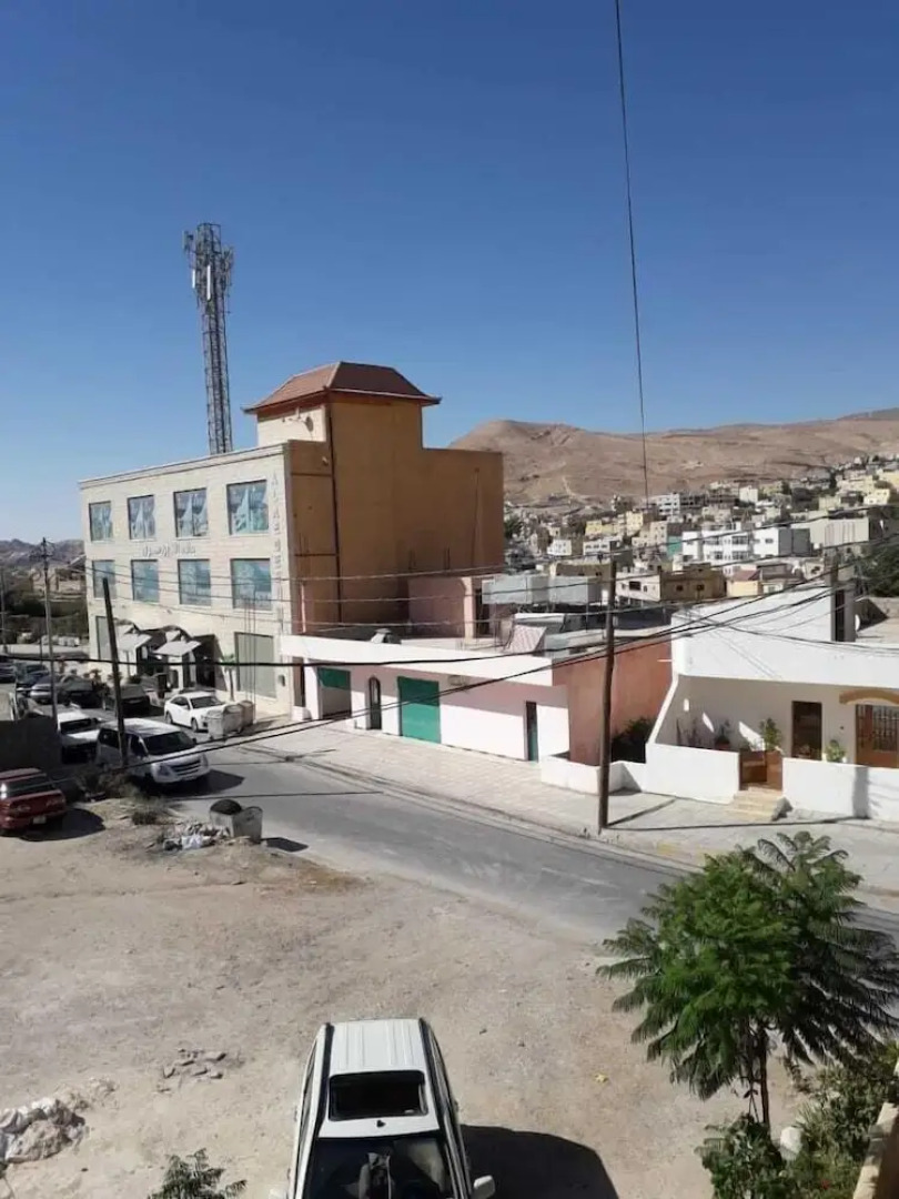 Petra Neighbor Hostel