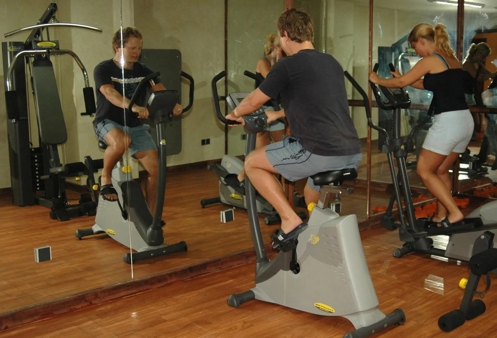 Intouriste Hôtel & Suites