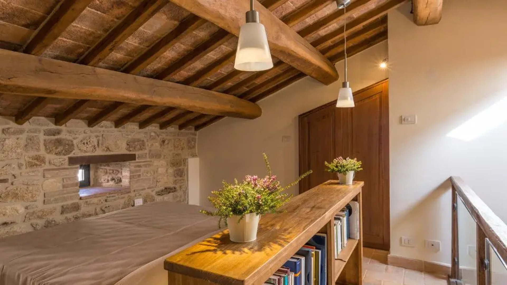 SANTA ILLUMINATA 20, Emma Villas