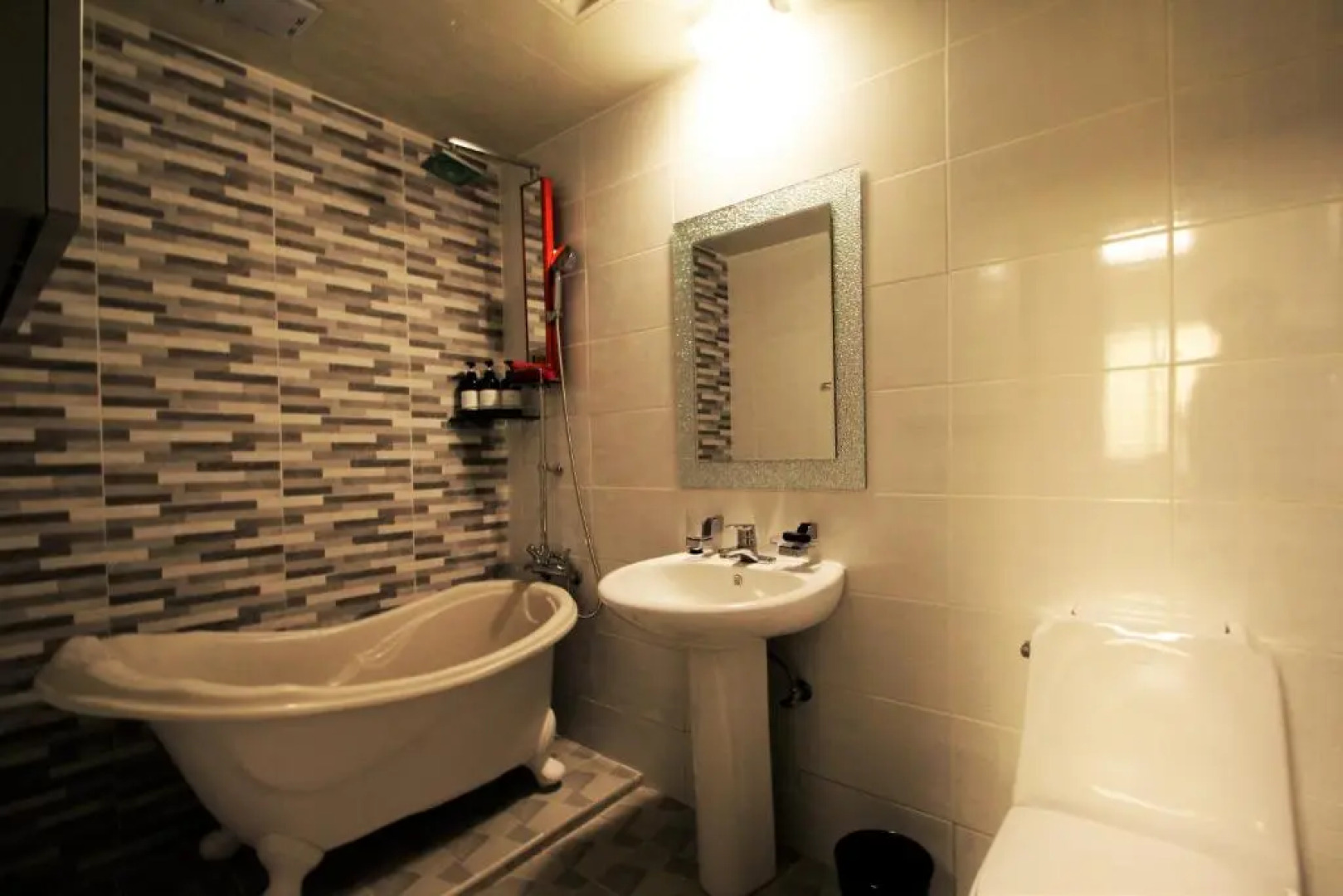 Pohang Jukdo Market The Seven