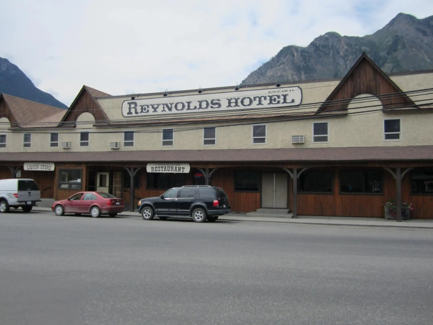 Reynolds Hotel