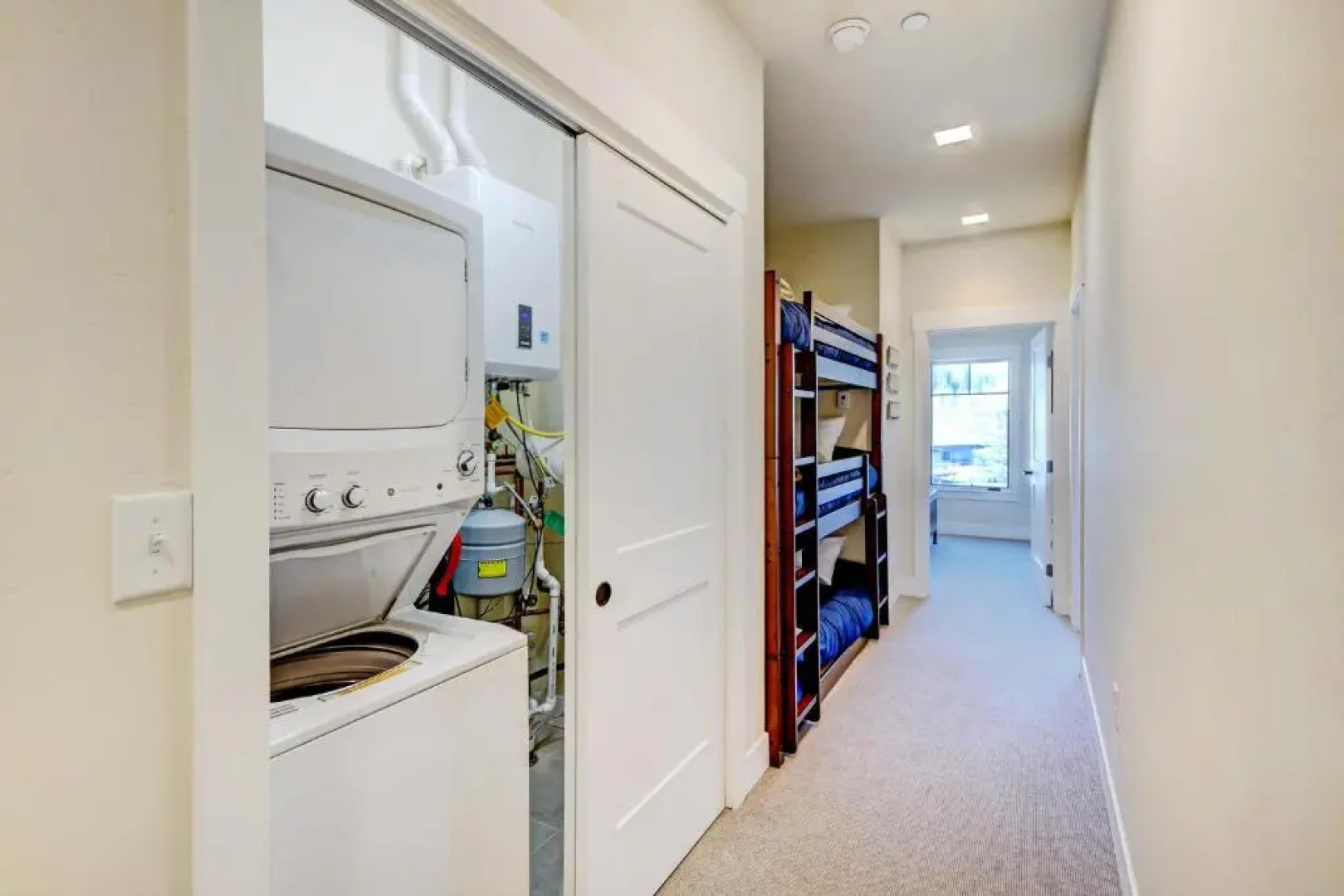 New Luxury Loft #19 Near Resort Huge Hot Tub & Views - FREE Activities & Equipment Rentals Daily