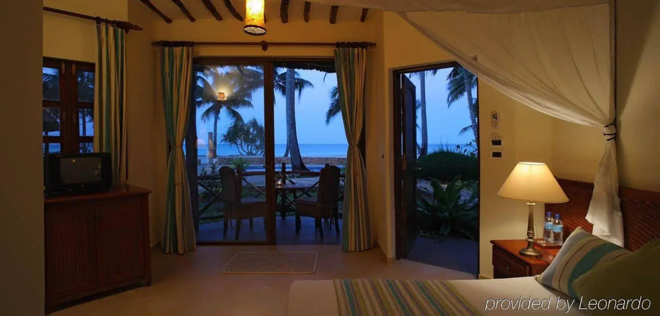 Sultan Sands Island Resort