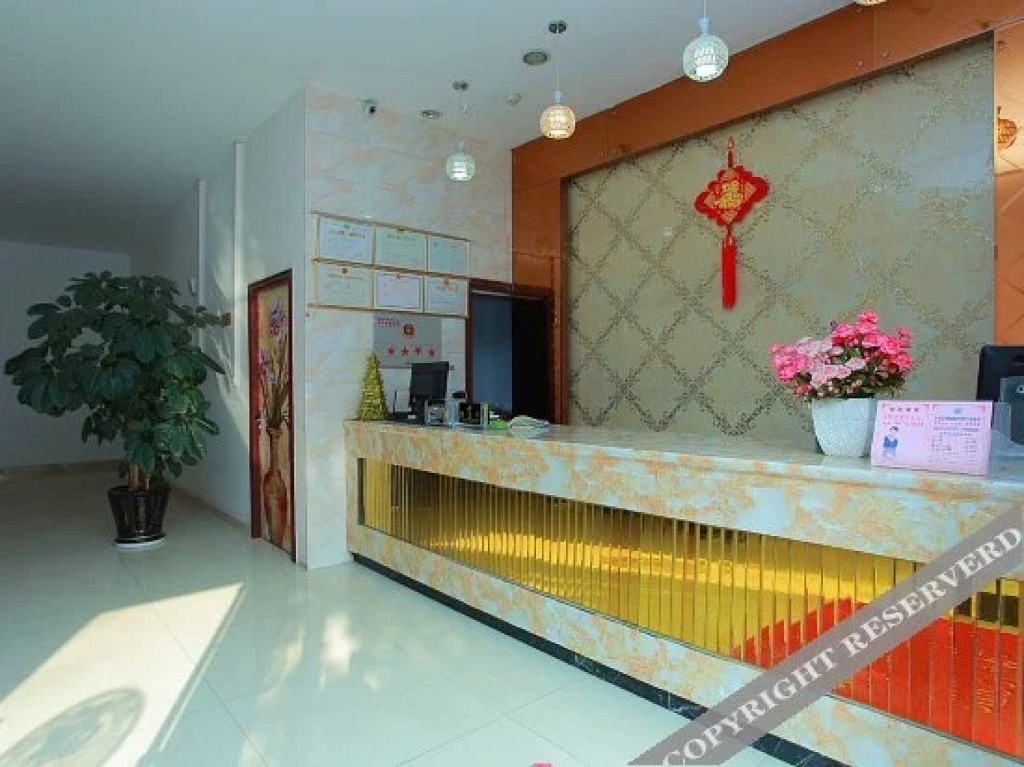 Wennuan Business Hotel