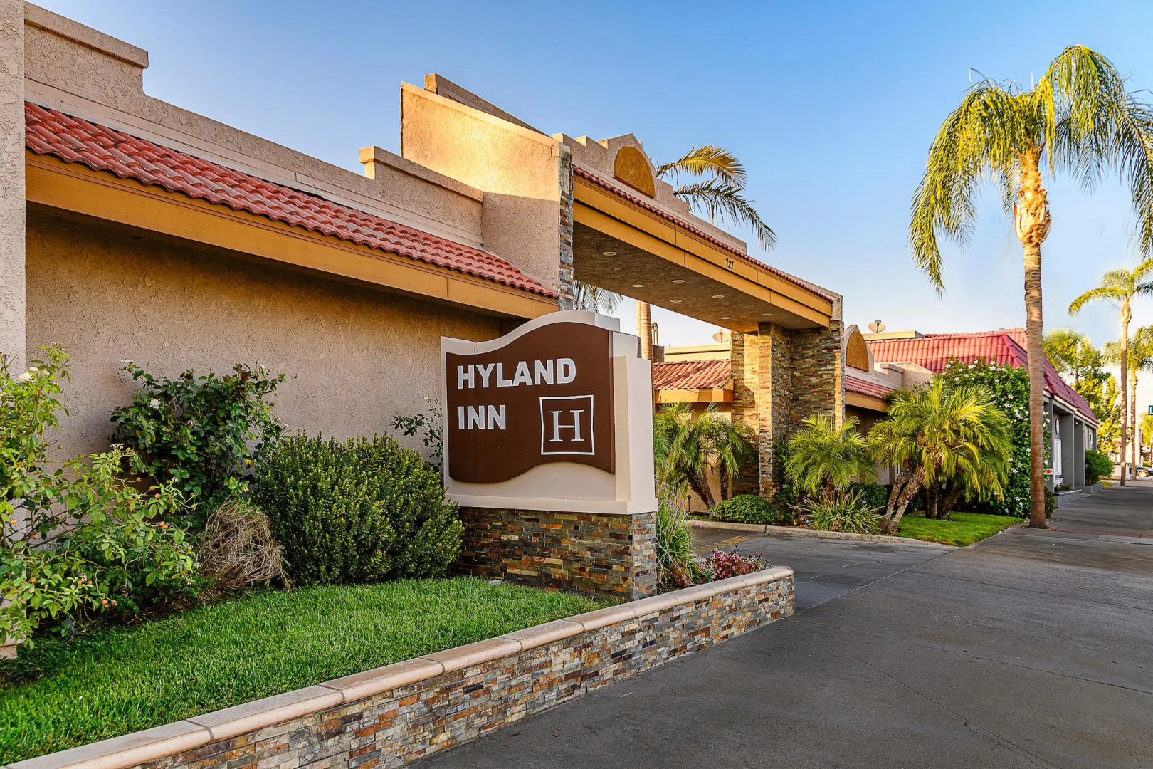 Hyland Inn Brea