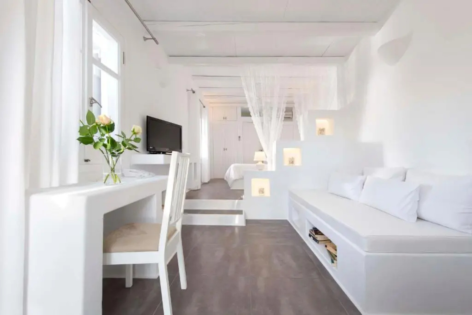 Nefeli Sunset Studios