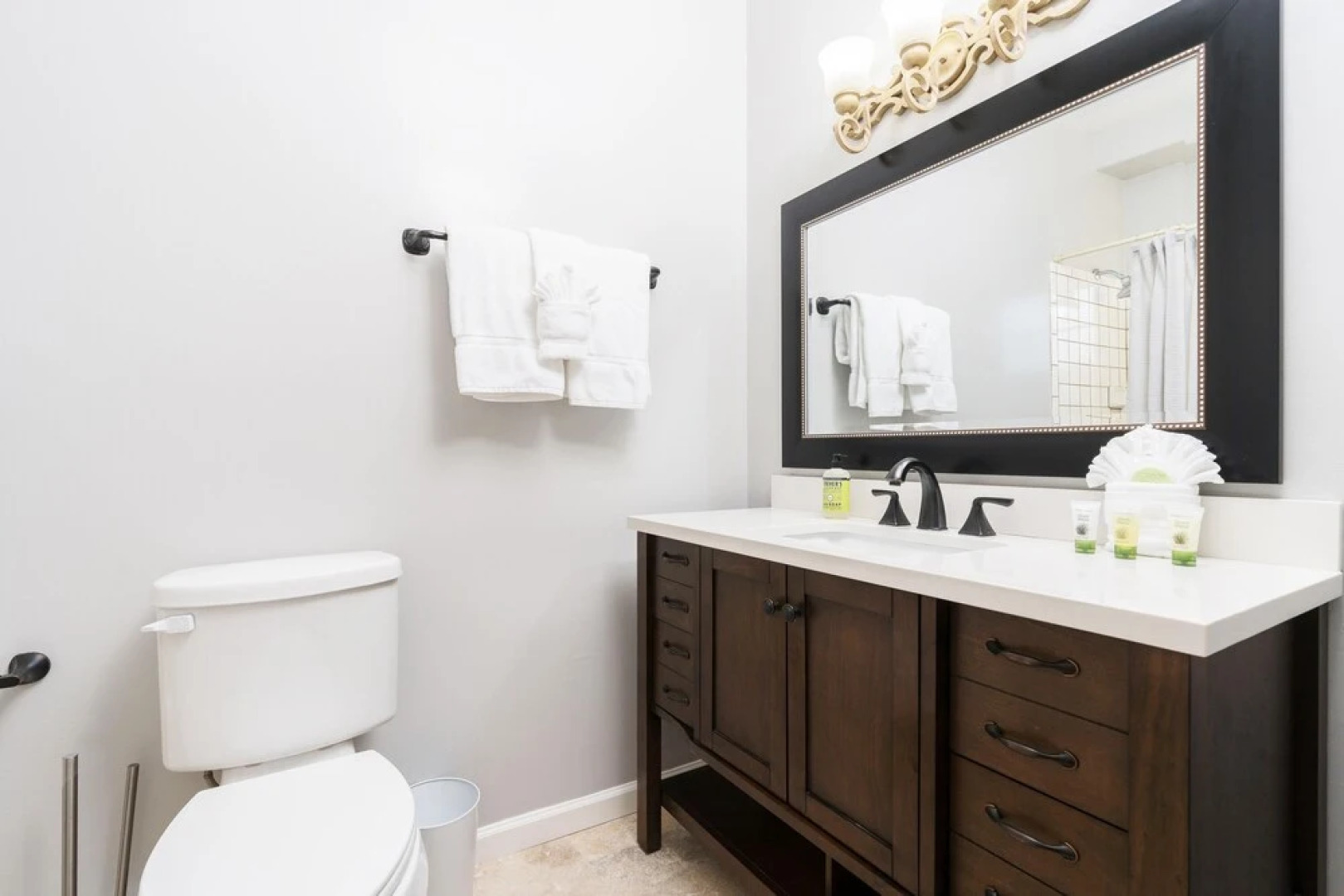 Adelaide by AvantStay | Sunset View from the Hot Tub | Ranch Styled Home