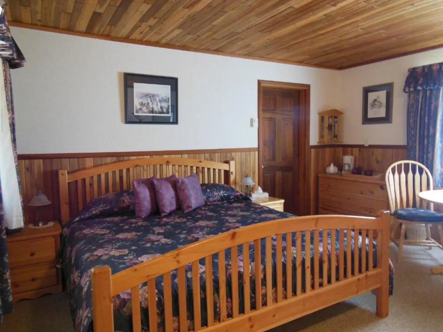 Blue Grouse Country Inn Bed & Breakfast