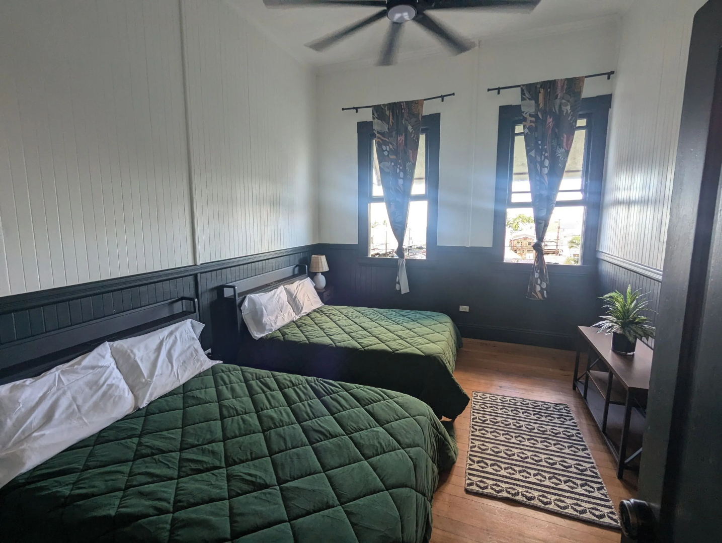 Hilo Bay Hostel
