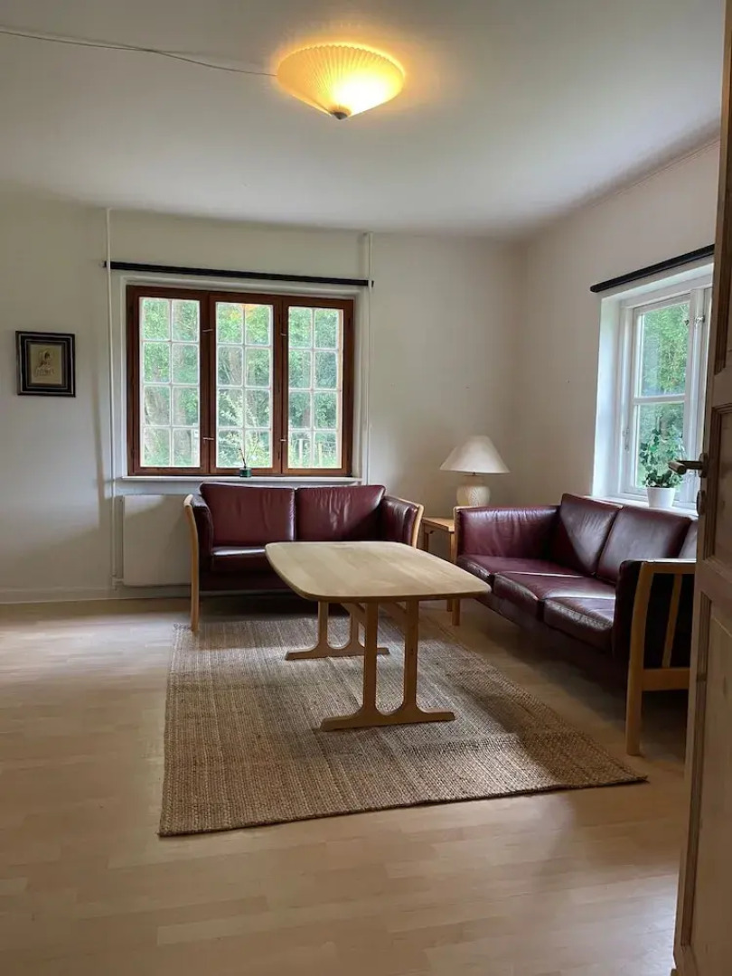 The Gatekeepers Cottage at Hindemae Estate Cozy Stay in Historic Surroundings