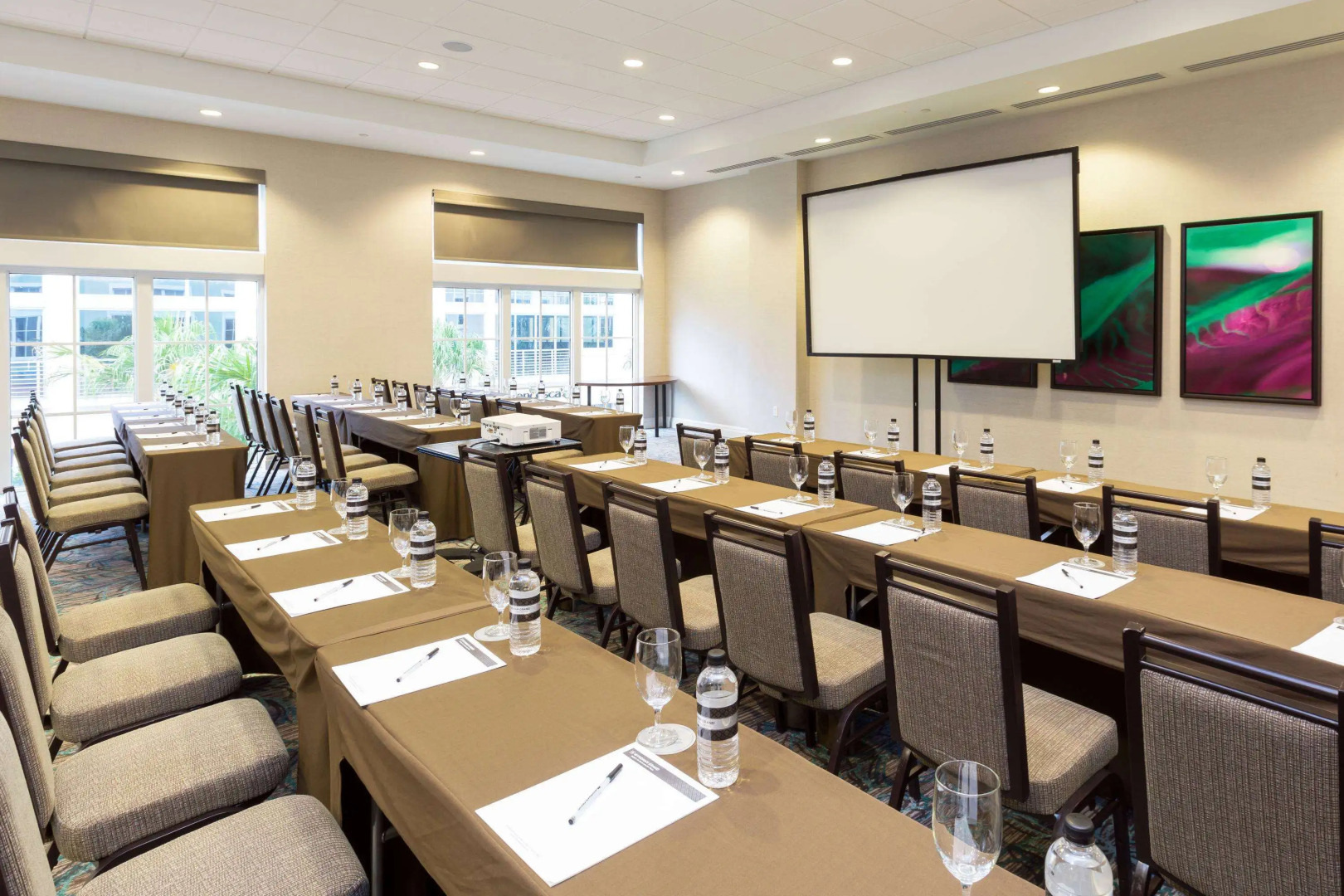 Wyndham Grand Jupiter at Harbourside Place