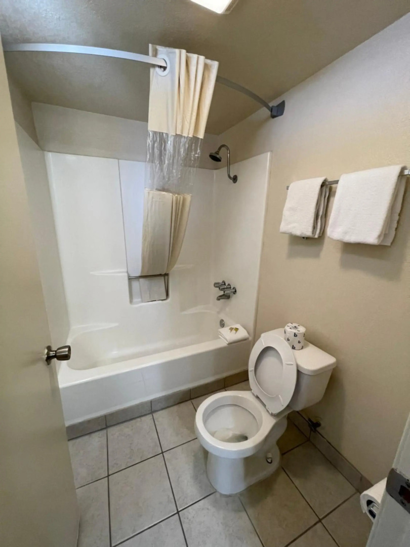 Travelodge by Wyndham Holbrook