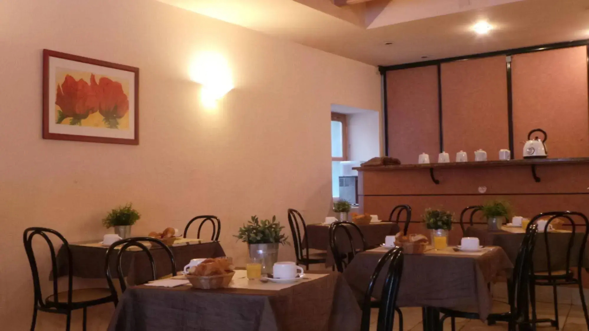 Logis Hôtel Saint Jacques