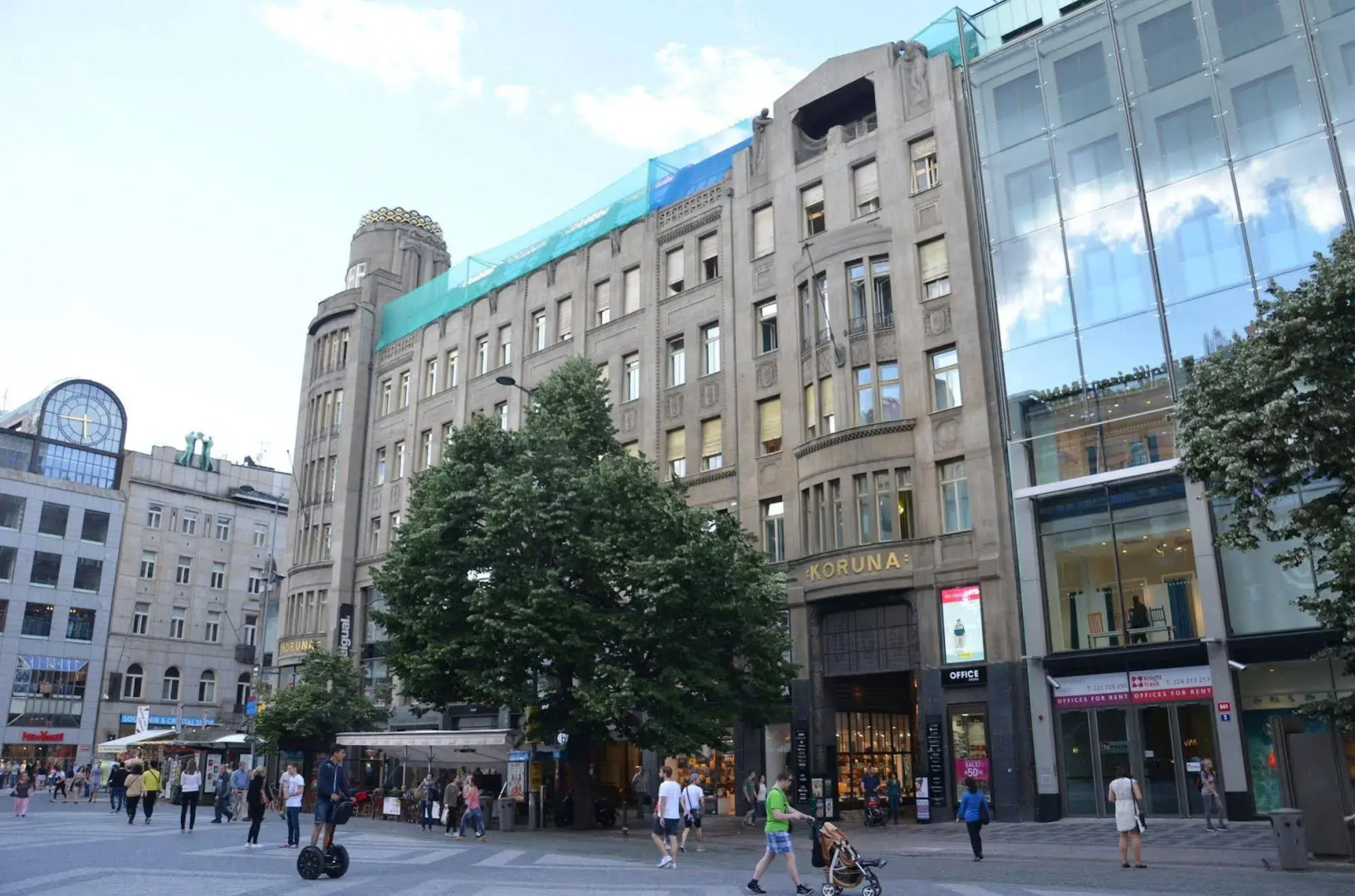 Merchant's Crown Suites and Spa