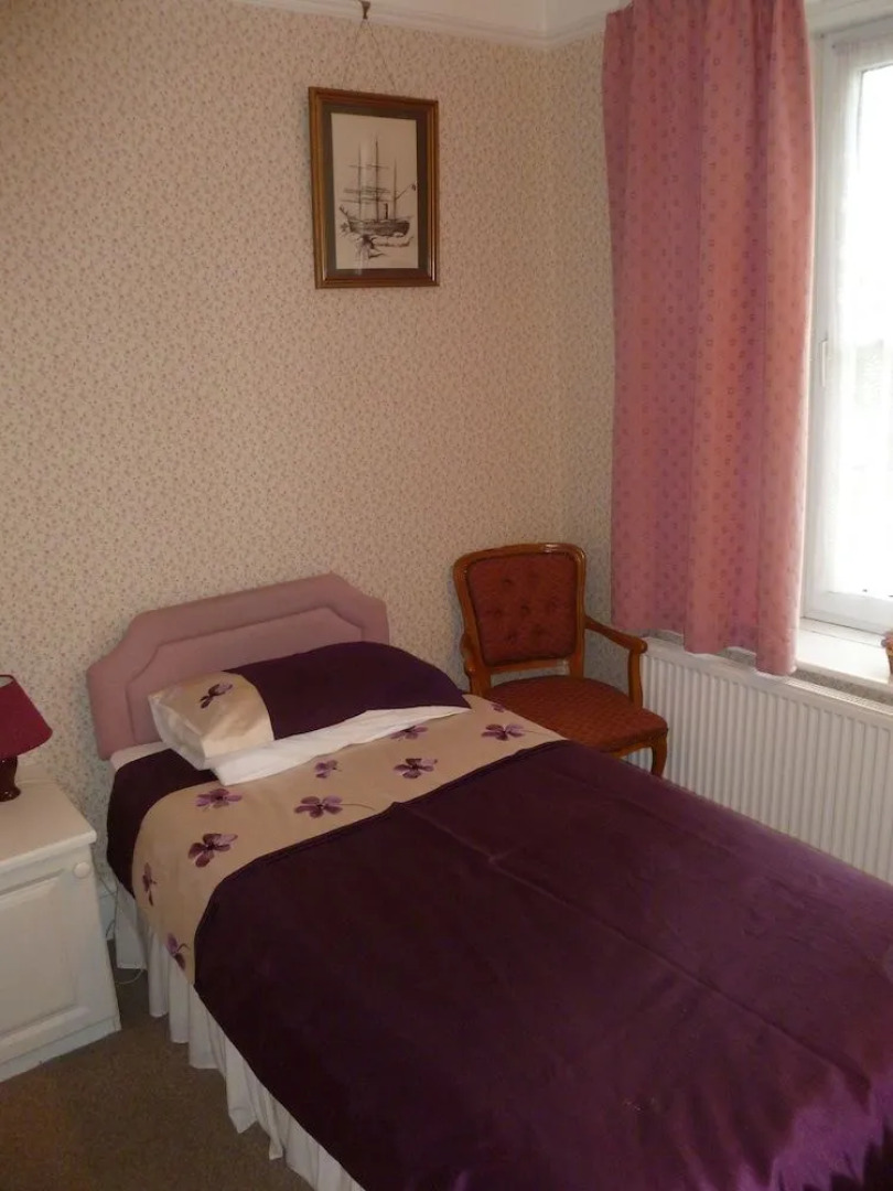 Longhope Guest House