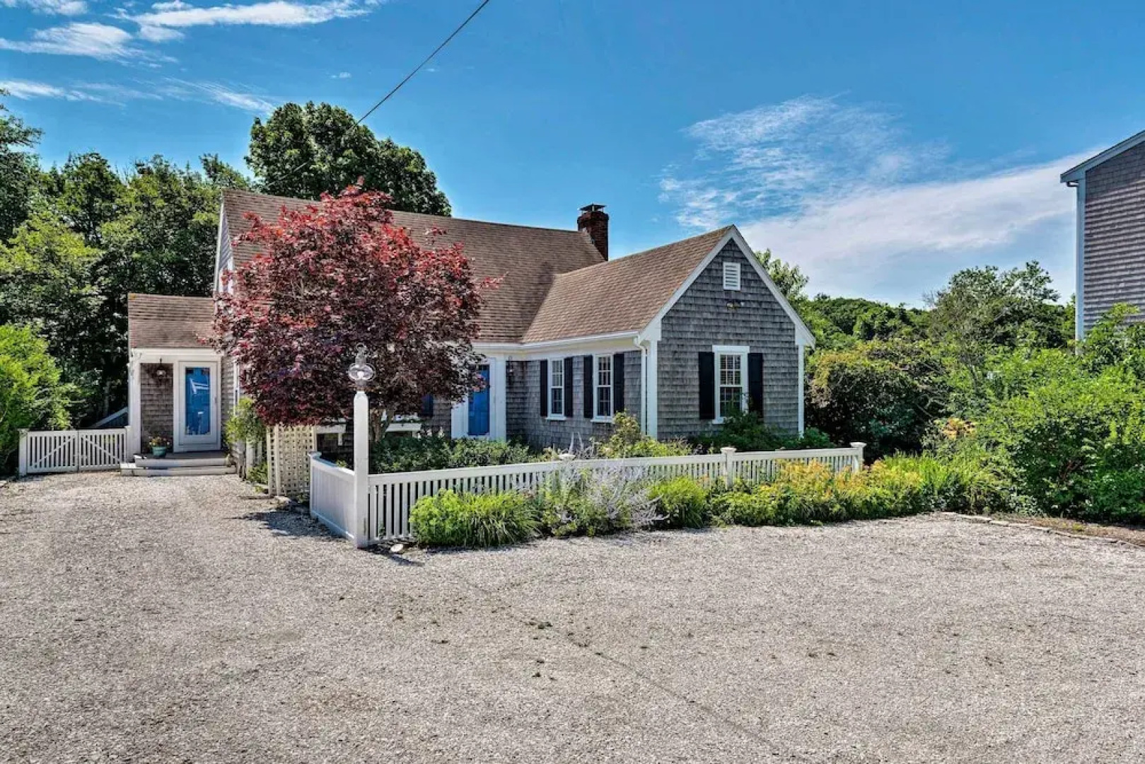 Waterfront Hyannis Gem: Walk to Hyannis Port Beach