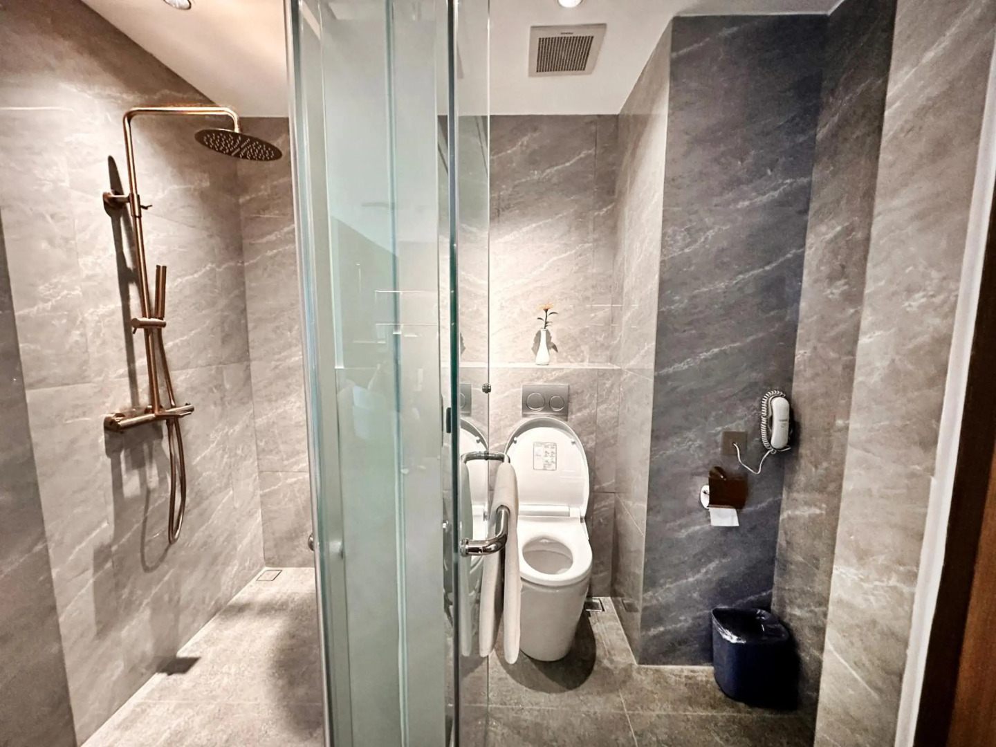 HARRIS Hotel & Conventions Gubeng Surabaya