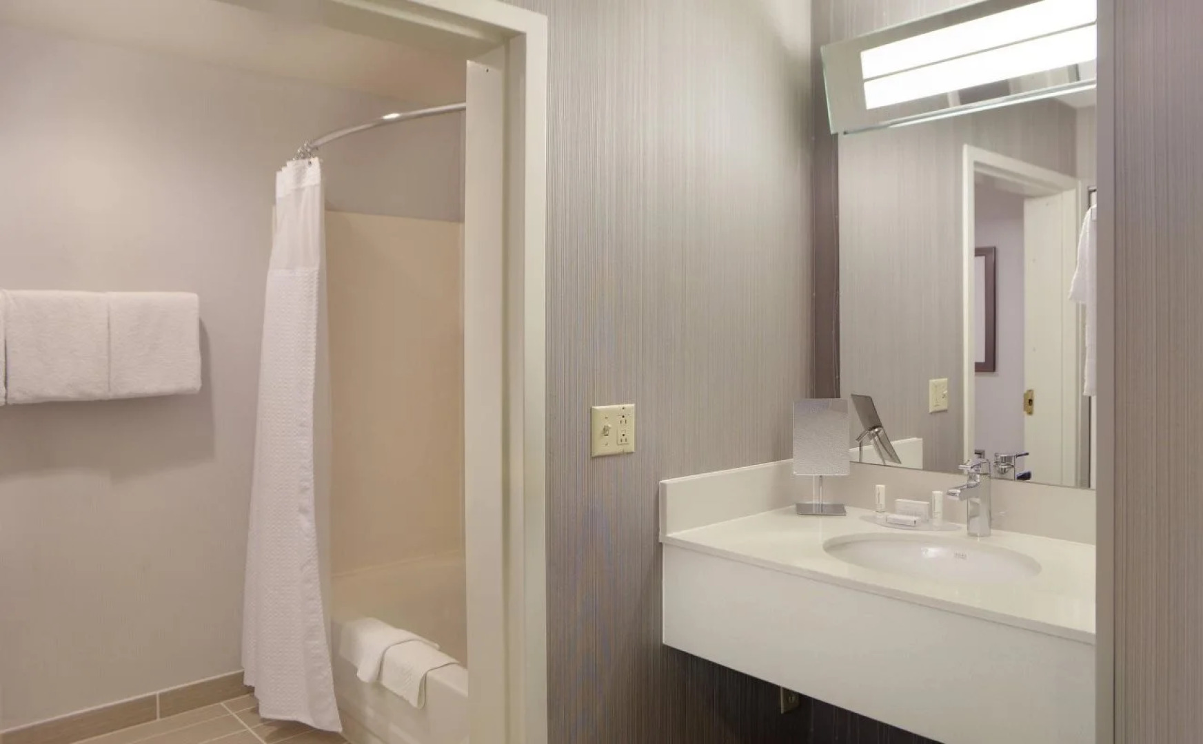 Courtyard by Marriott Kokomo