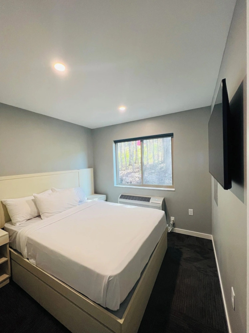 EXPLORE Munising Alger Falls