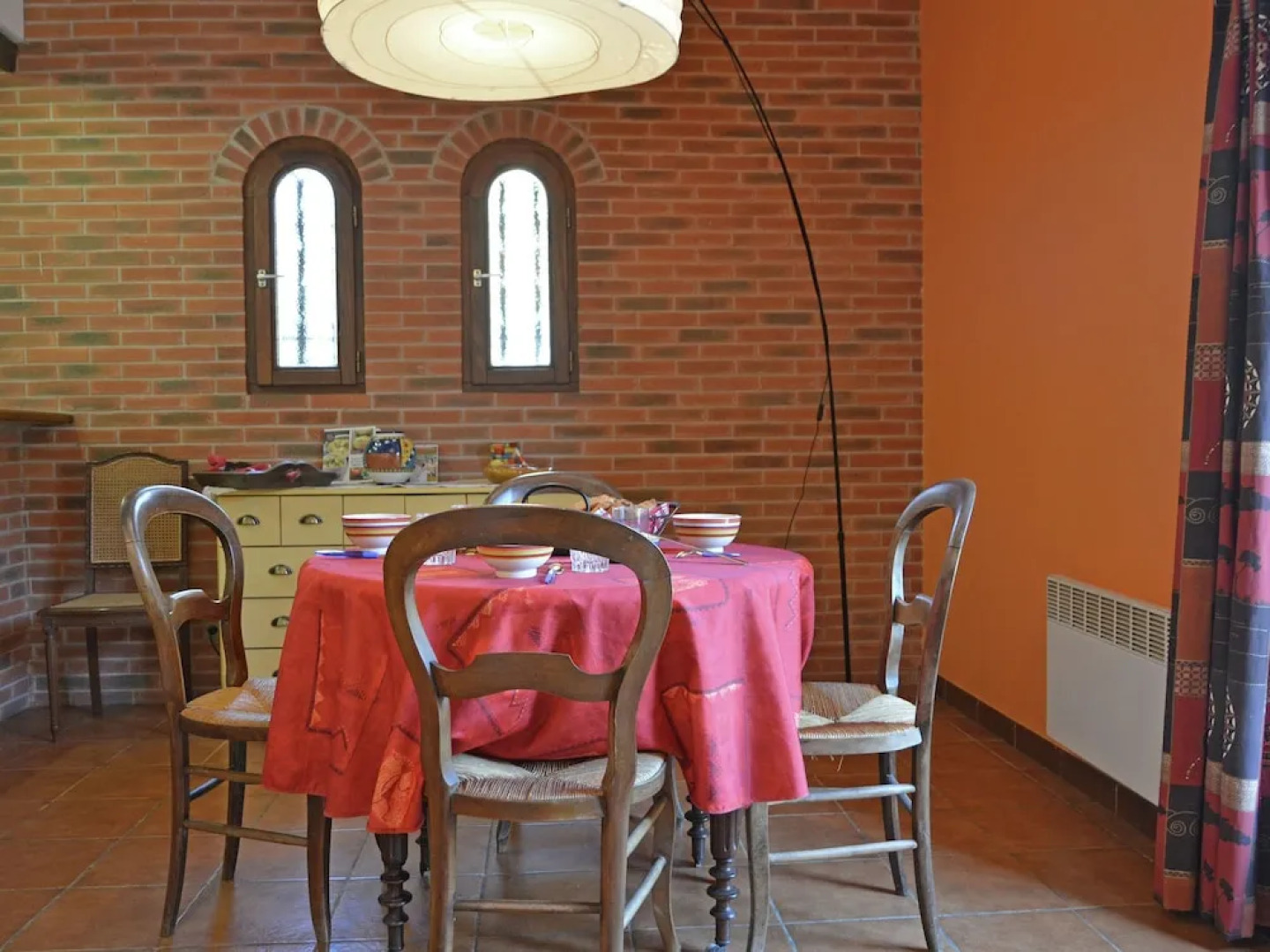 Spacious Holiday Home near River in Le Boulou