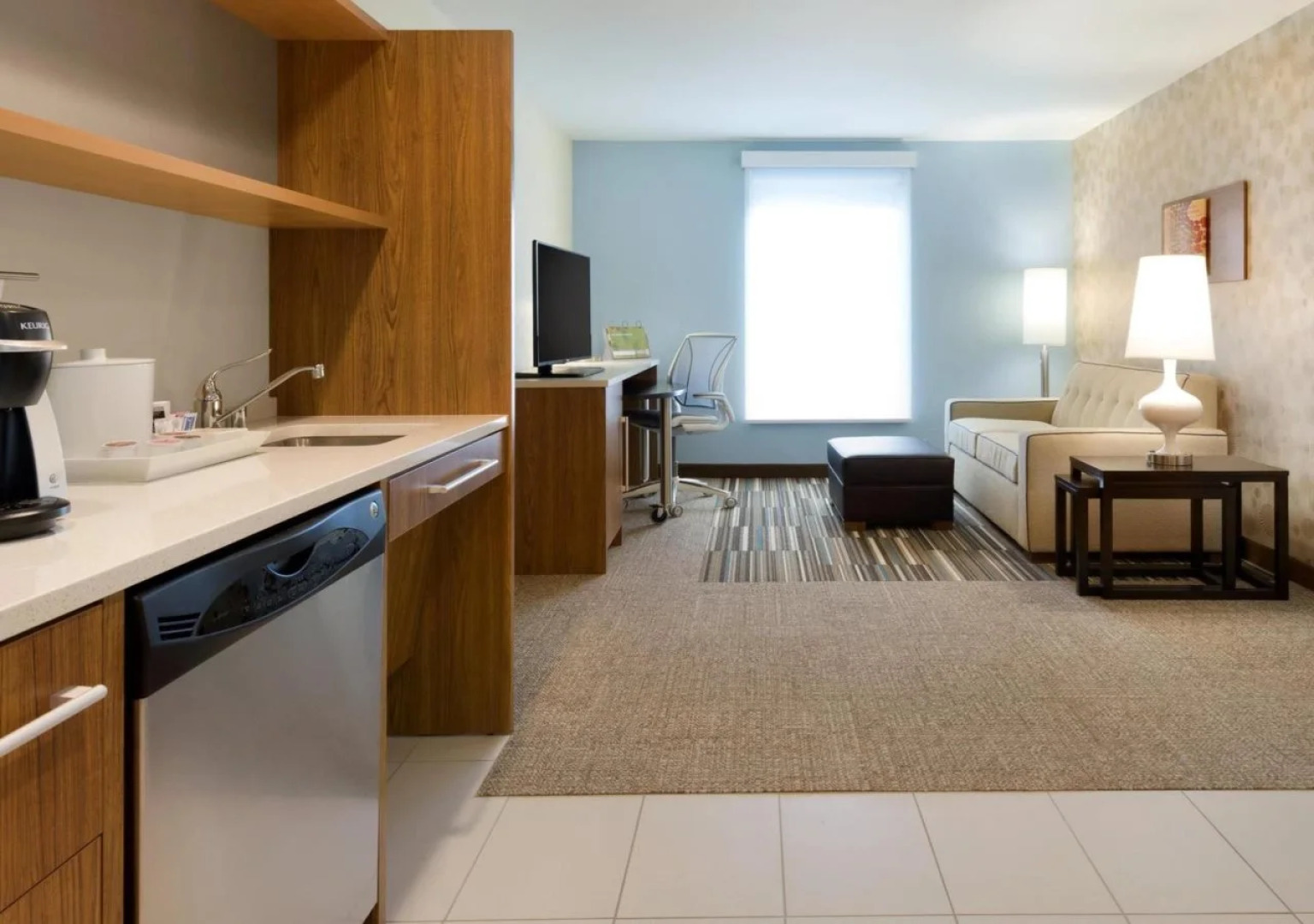 Home2 Suites by Hilton Milwaukee Airport