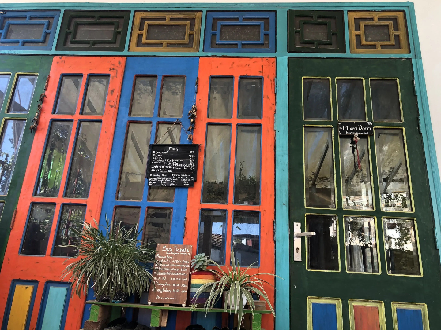 Saigonese Trekking House - Hostel