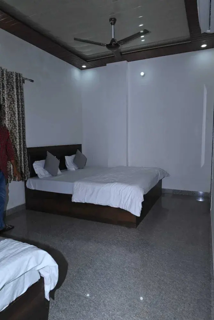 Shree Kalyan Palace