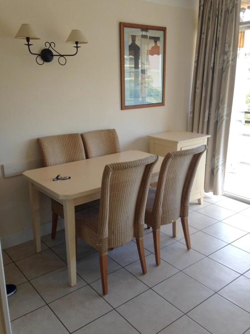 Studio in Saint-laurent-du-var, With Pool Access, Enclosed Garden and