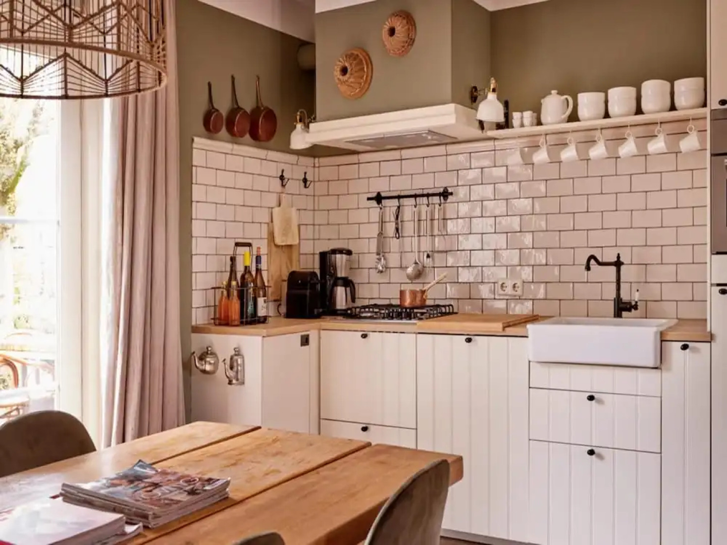 Flamboyant Farmhouse in Baarlo With Hot Tub, Garden