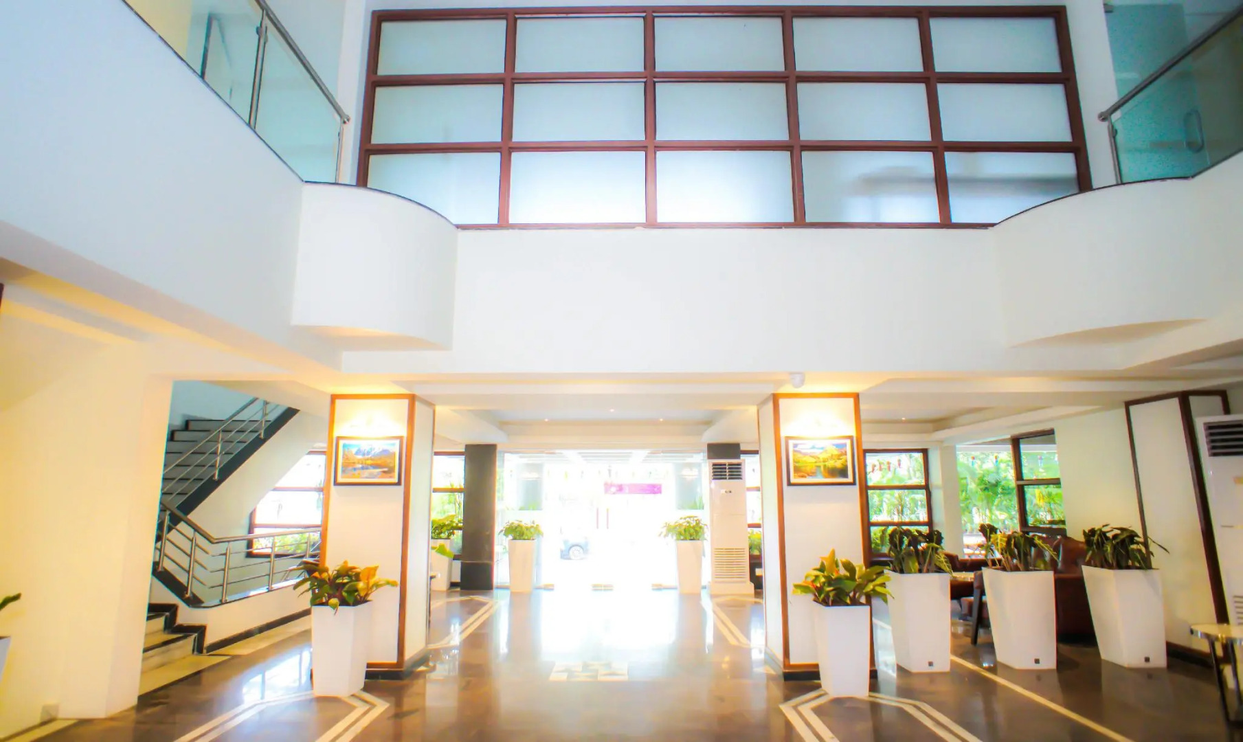 Mastiff Hotel Chinchwad by OTHPL