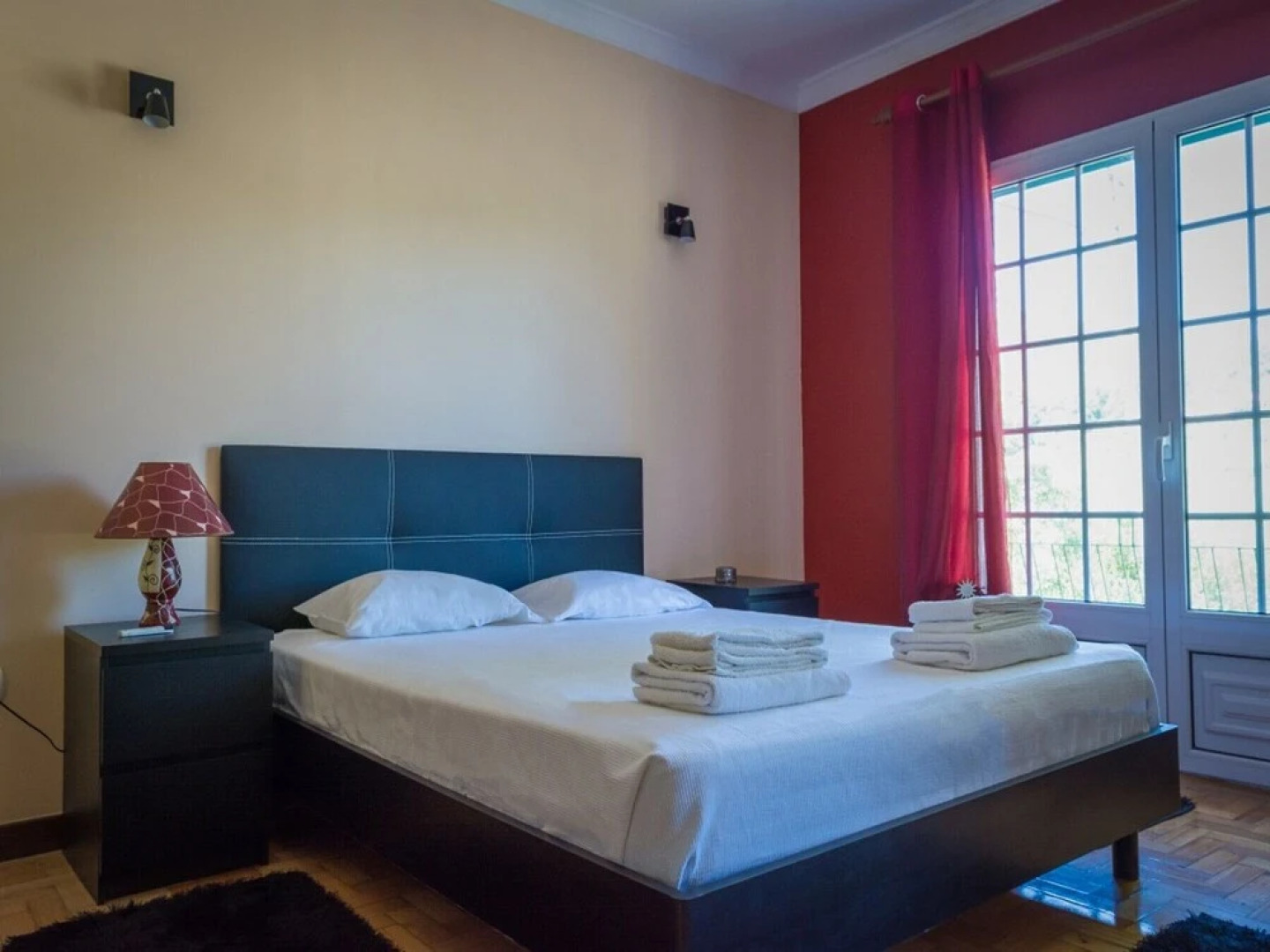 Pet Friendly and Gametable - Mystay