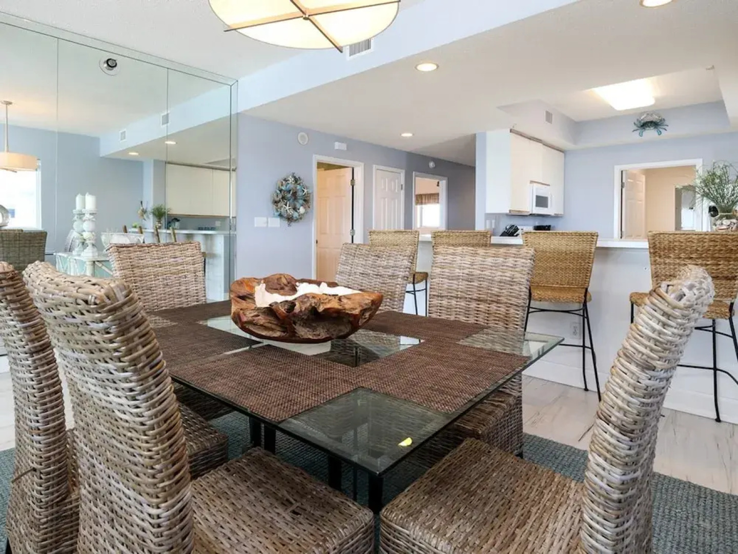 Navarre Bch Regency 601