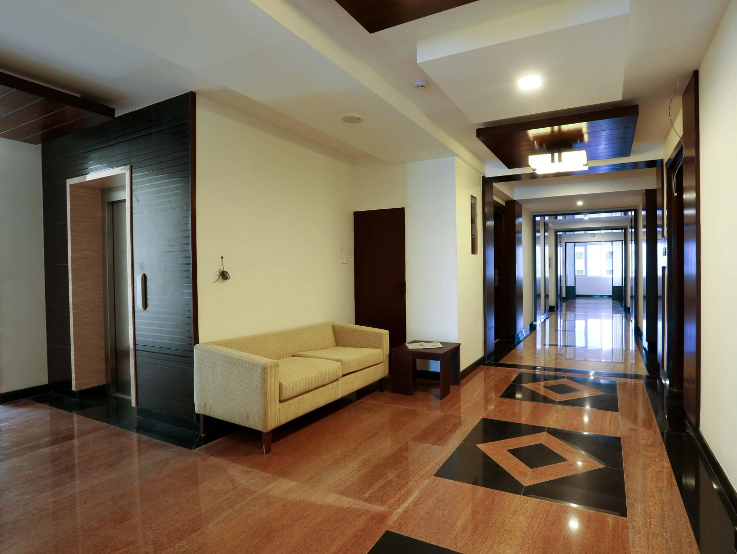 Hotel Seetharam Select
