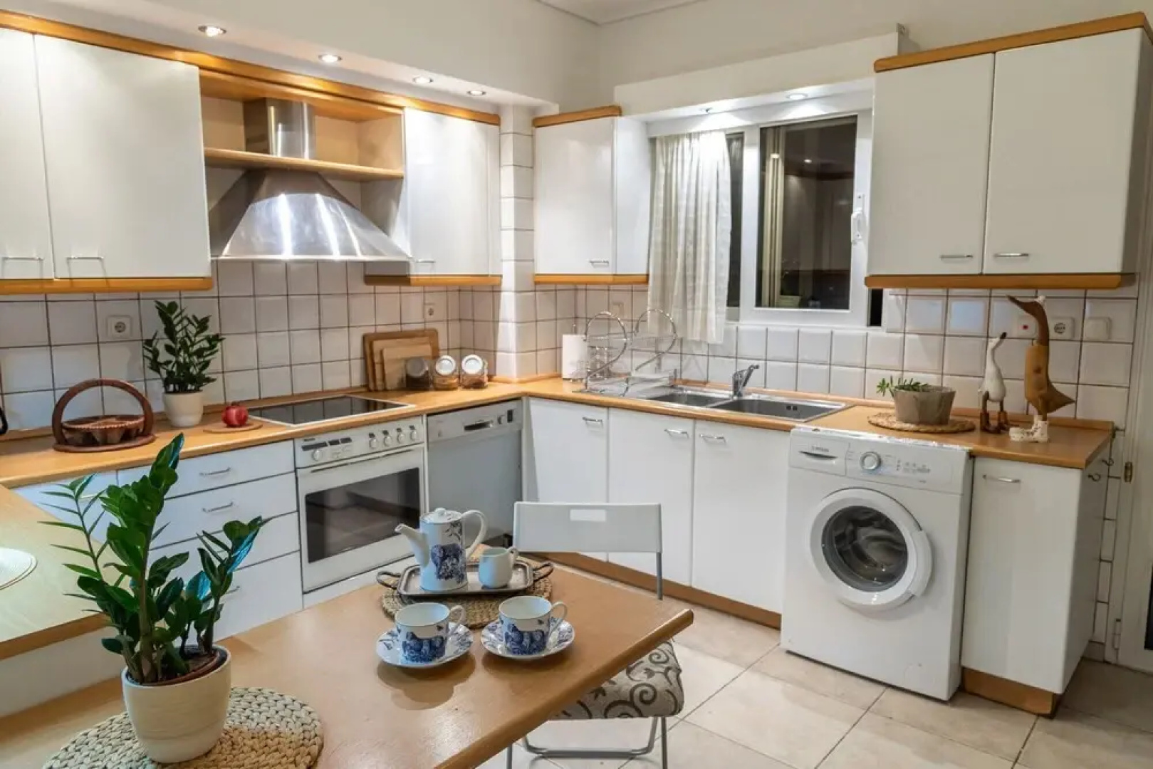 Vouliagmeni luxury Seaview apartment