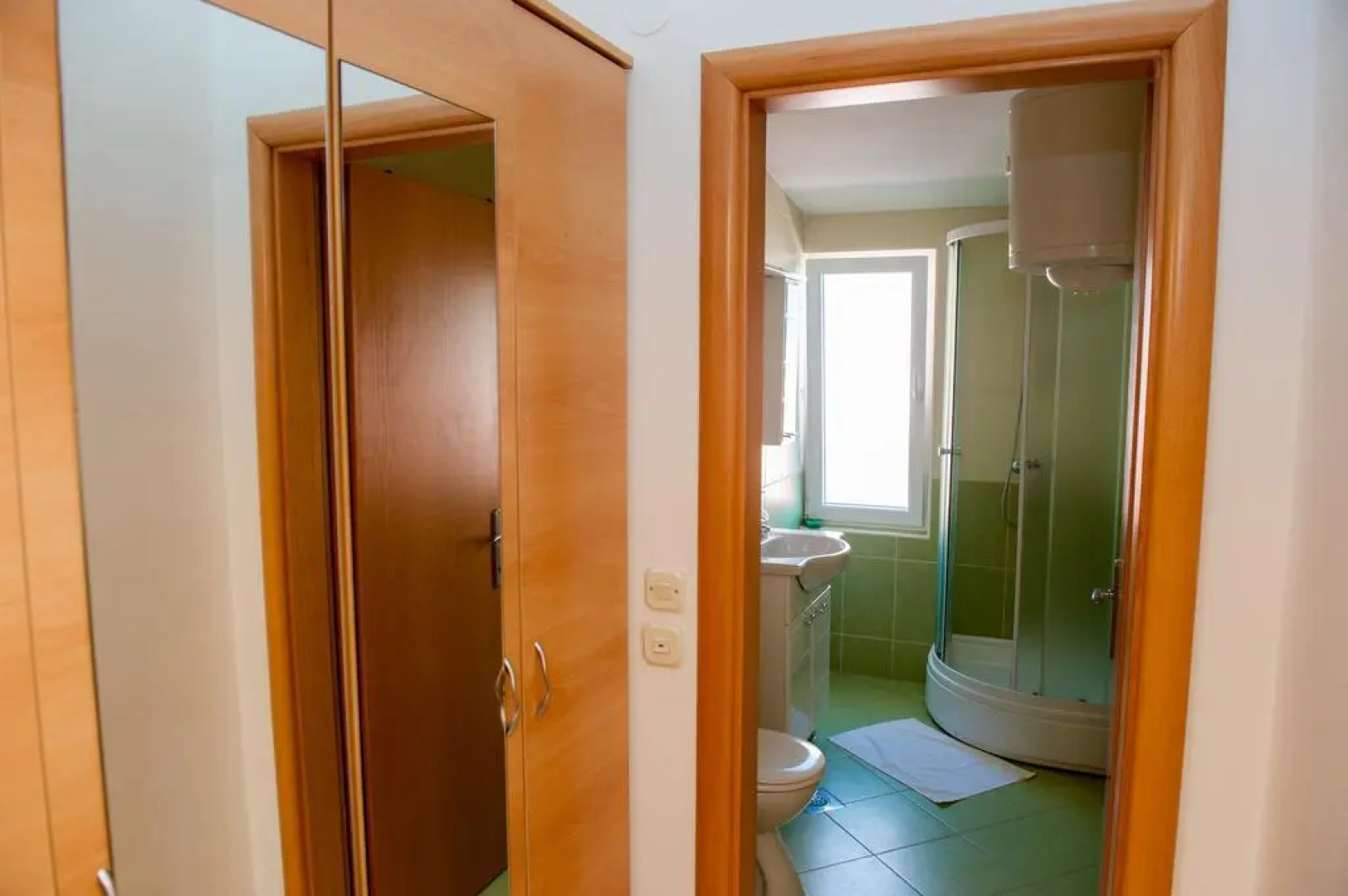 Apartments Tiho & Jelena