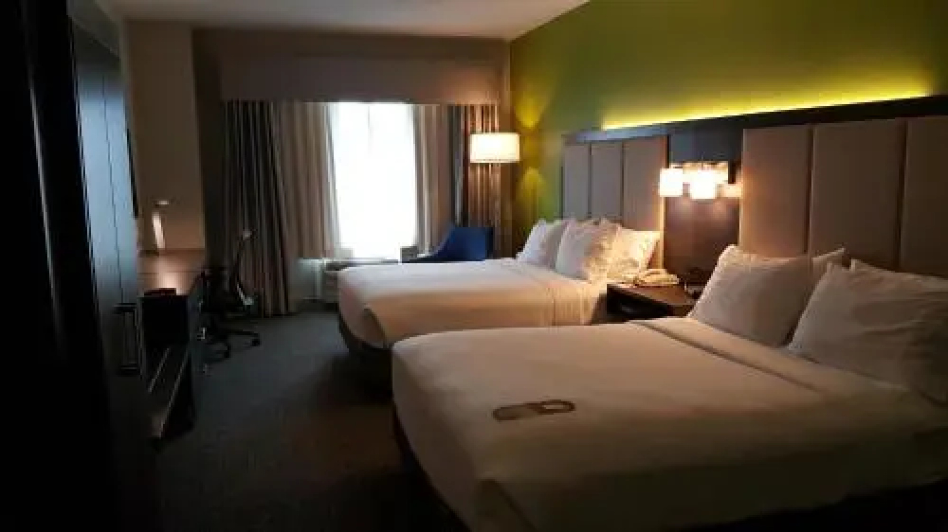 Holiday Inn Express Hotel & Suites Pearland