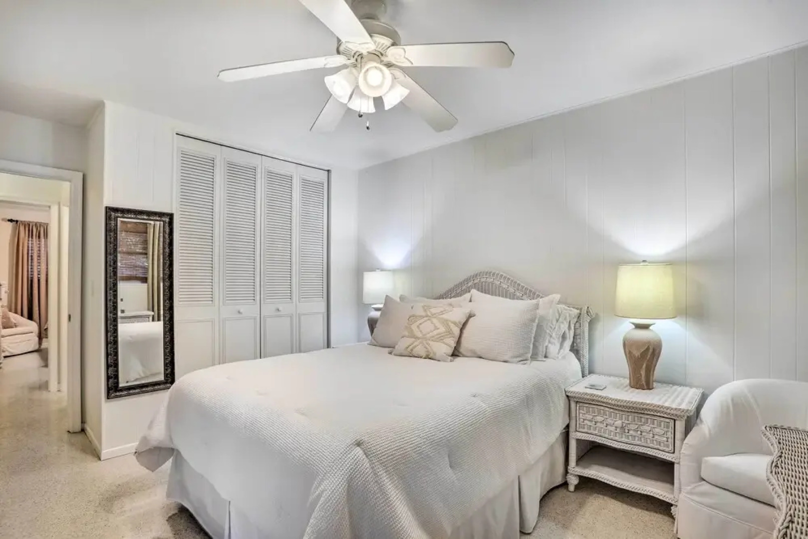 Vibrant Stuart Getaway w/ Private Hot Tub!